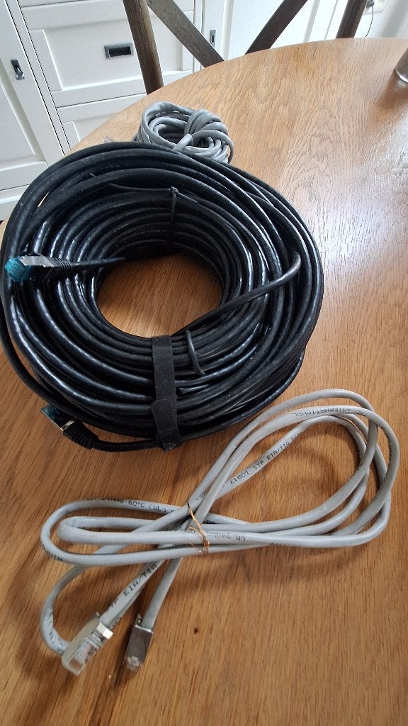 Lange internet kabel, Informatique & Logiciels, Pc & Câble réseau, Enlèvement