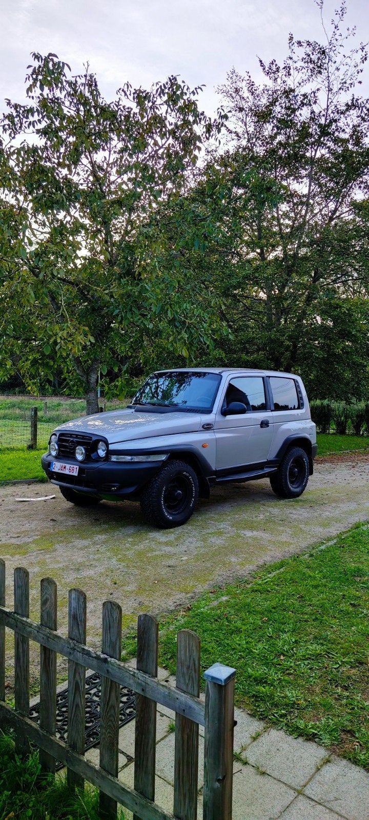 Ssangyong Korando lichte vracht 4x4, Autos, Argent ou Gris, Achat, Korando, 2 places