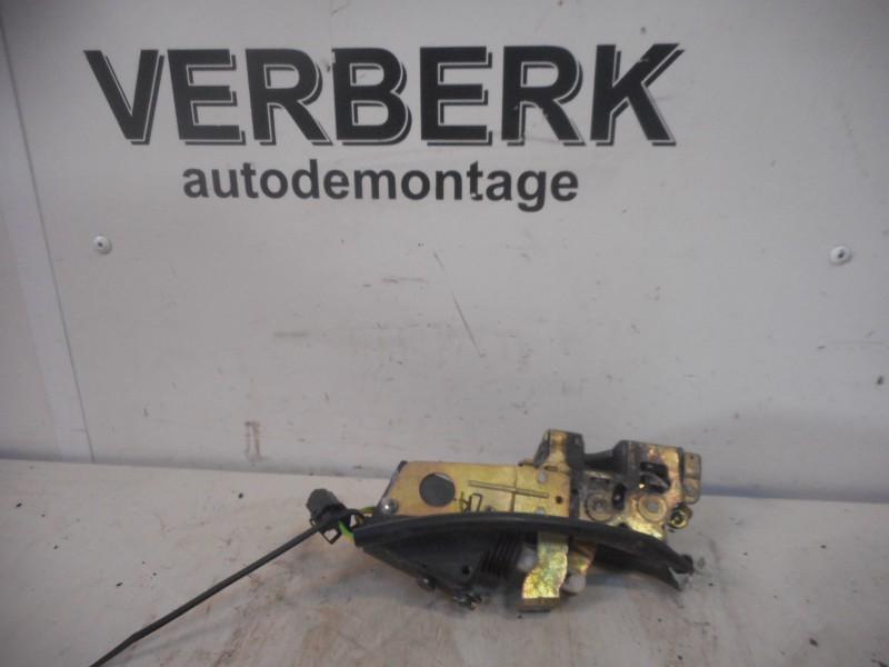 MECANISME DE VEROUILLAGE ELECTRIQUE VEROUILLAGE CENTRALISEE, Utilisé, Arrière, Volvo