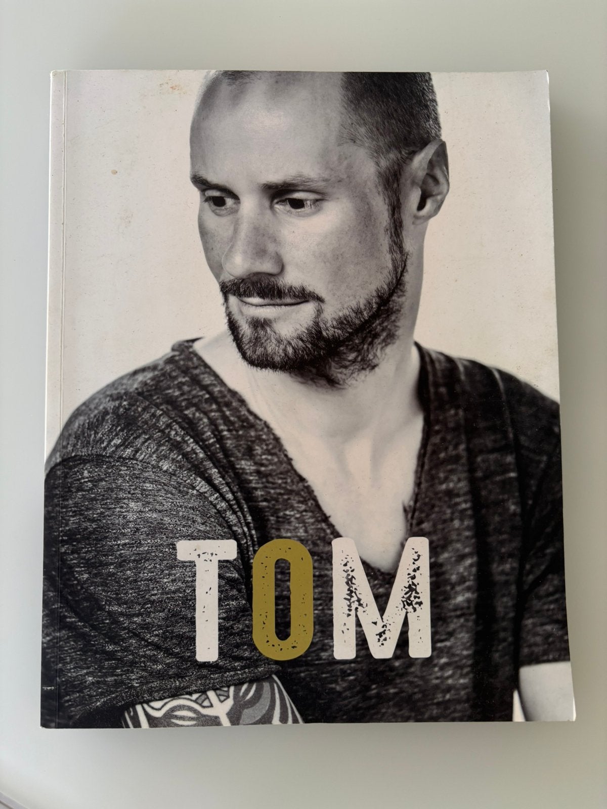 Boek Tom Boonen, gebruikt maar in goede staat, Sports & Fitness, Cyclisme, Enlèvement ou Envoi, Comme neuf