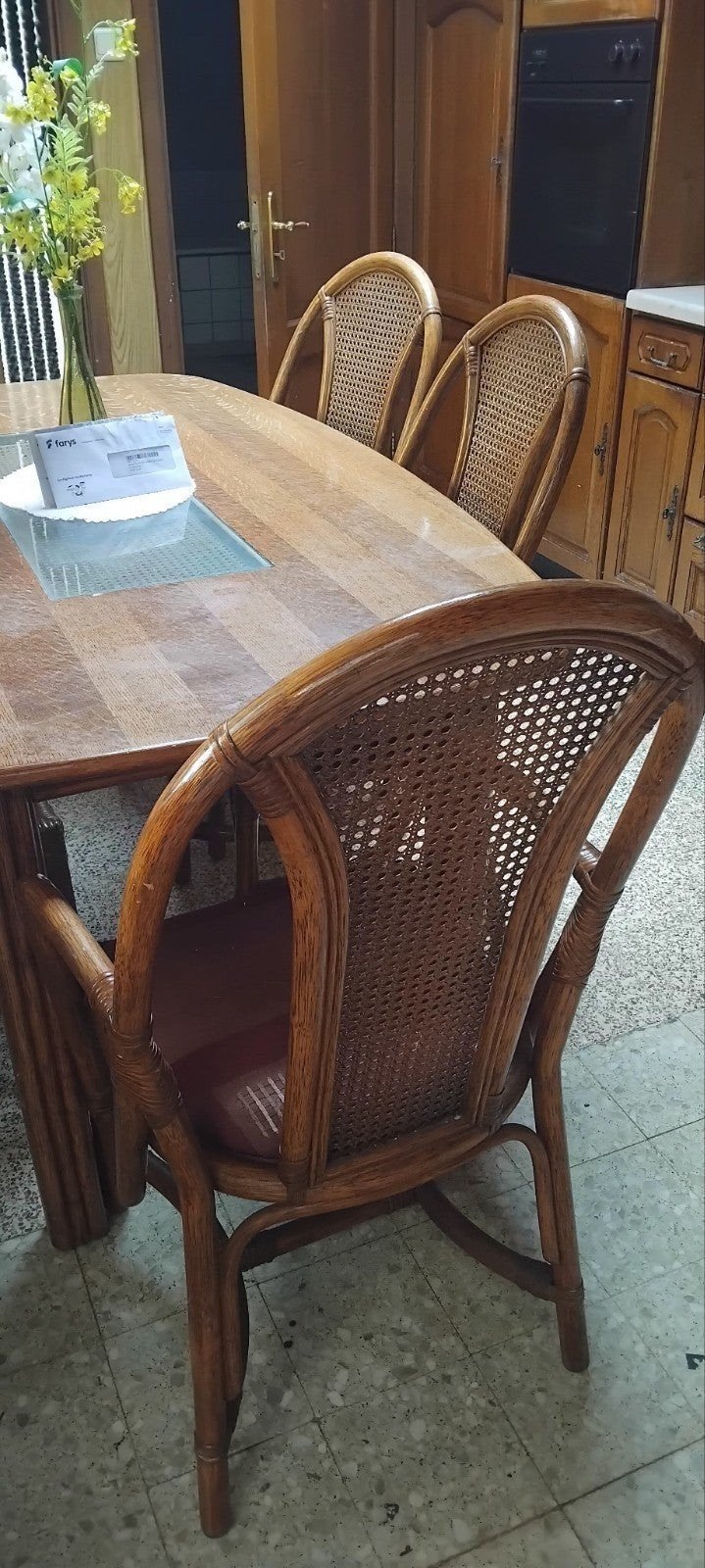 eetplaats, Enlèvement, Utilisé, 4 à 6 chaises