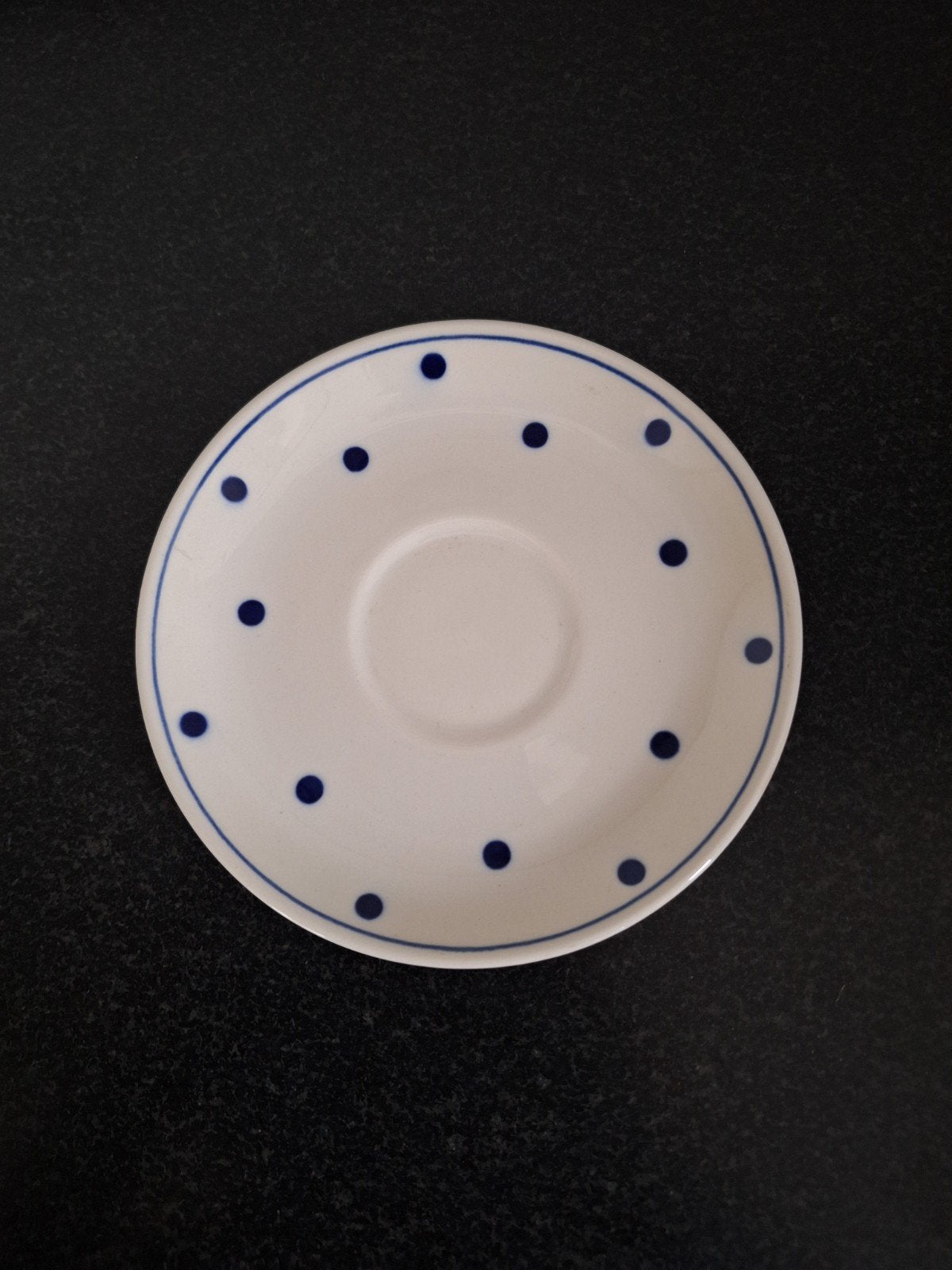 12 sous tasses à pois Boch, Enlèvement ou Envoi