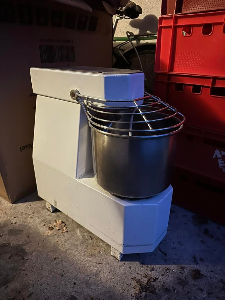 Deeg menger deeg mixer, Ophalen
