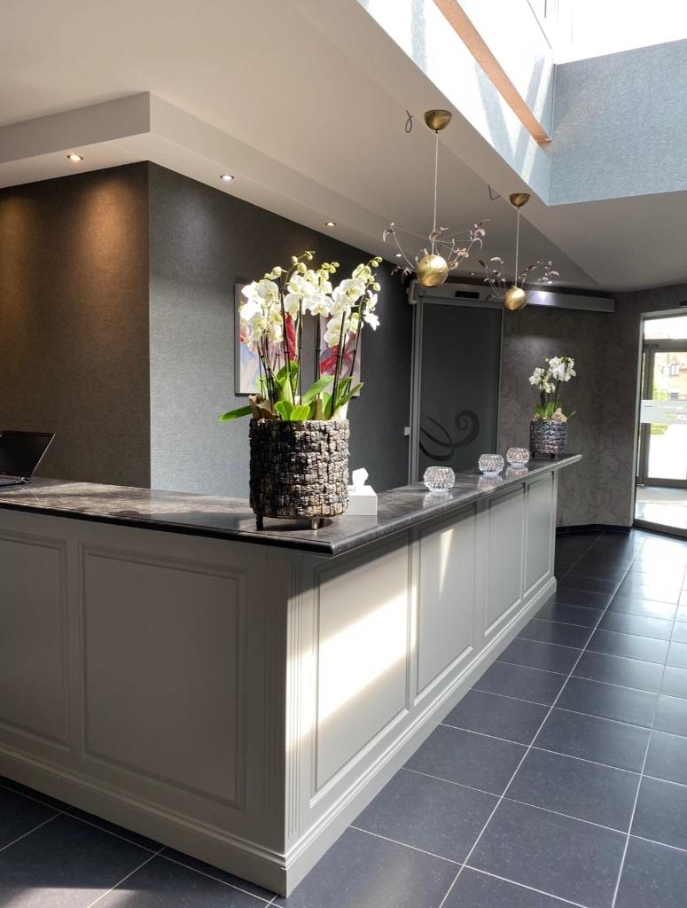 Onthaalbalie / bureau, Zakelijke goederen, Receptie of Entree, Ophalen, Gebruikt, Inrichting