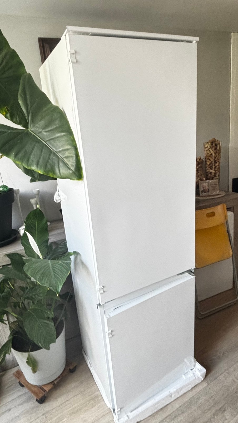 Zanussi koelkast met vriesvak, Elektronische apparatuur, Koelkasten en IJskasten, Zo goed als nieuw, Ophalen