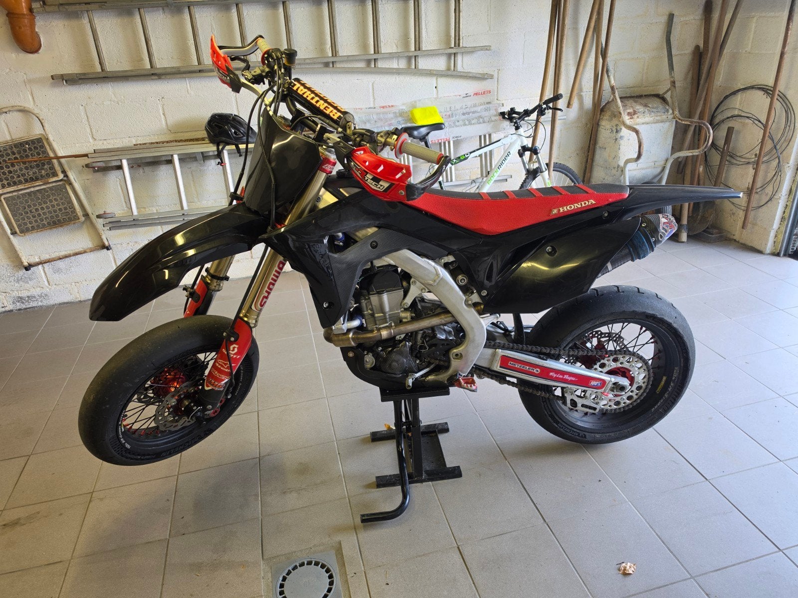 Honda CRF 450 2018 Supermoto, Motoren, Motoren | Honda, 450 cc, Occasion, Particulier, 1 cilinder
