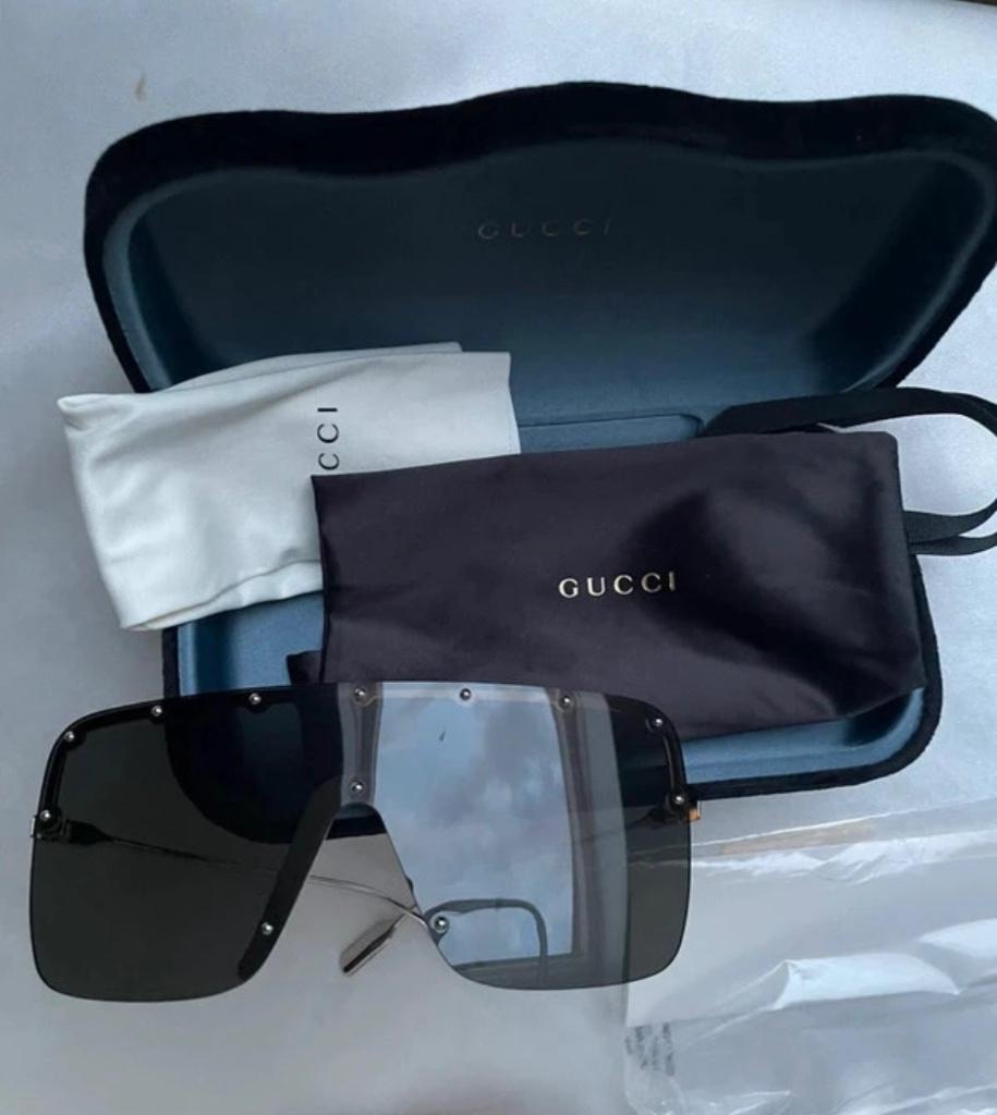 Gucci Zonnebrillen, Overige merken, Zonnebril, Zwart, Nieuw