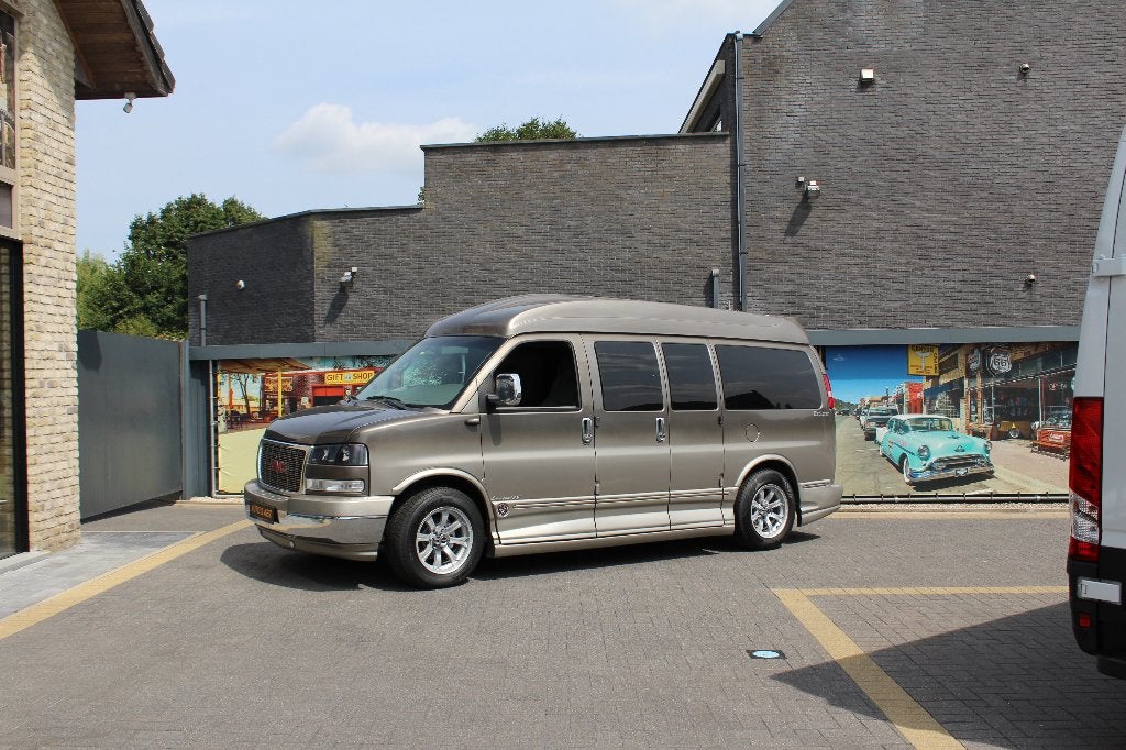 GMC Savana lichte vracht, Auto's, Automaat, 4 deurs, 2178 kg, 5328 cc