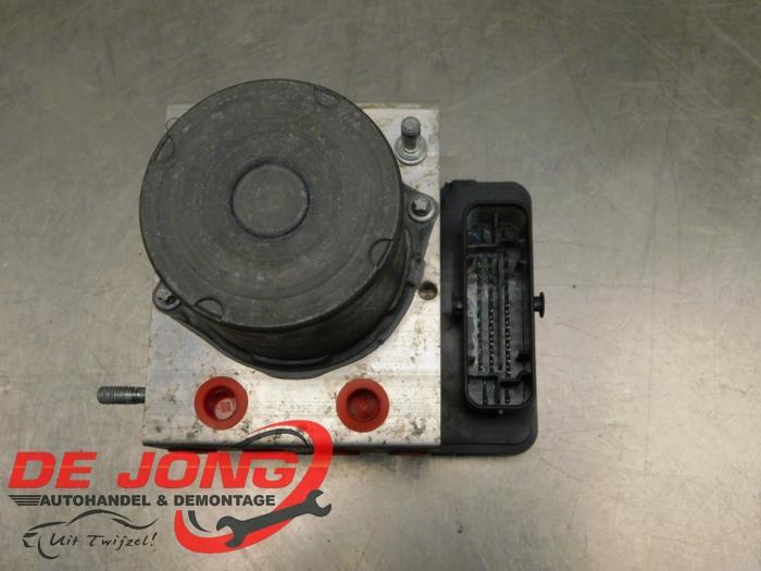 Pompe ABS d'un Volkswagen Crafter, Volkswagen, -, 3 mois de garantie, Utilisé