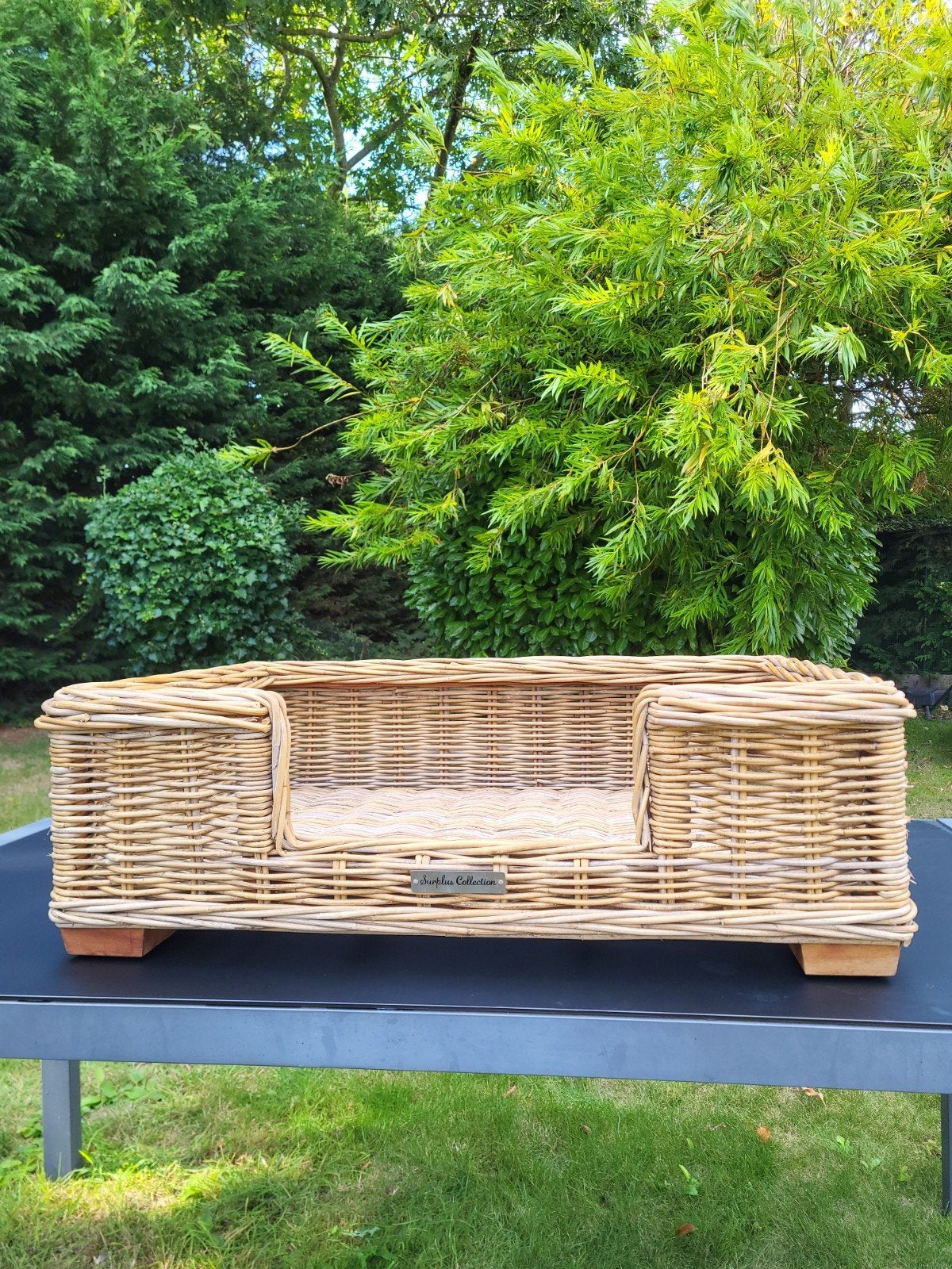 Rieten hondenmand, Ophalen, Gebruikt