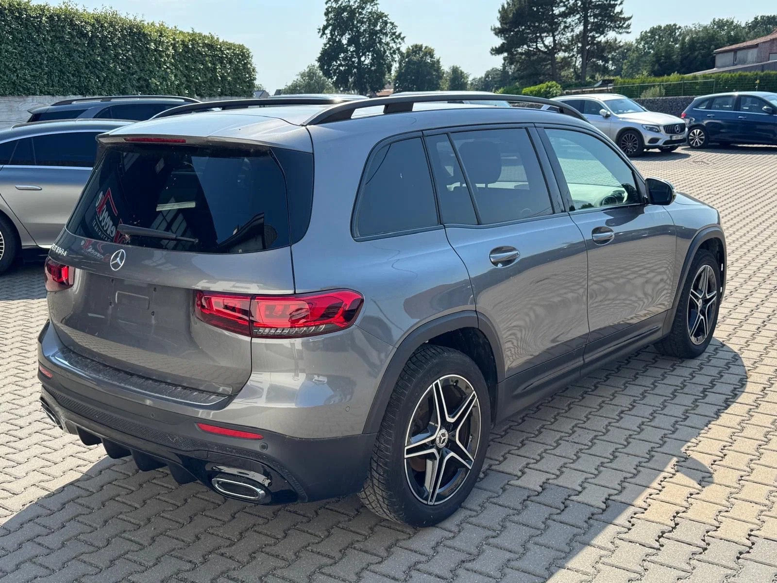 Mercedes-Benz GLB 180d Amg-Pack (bj 2022, automaat), Auto's, Automaat, Gebruikt, 4 cilinders, 116 pk