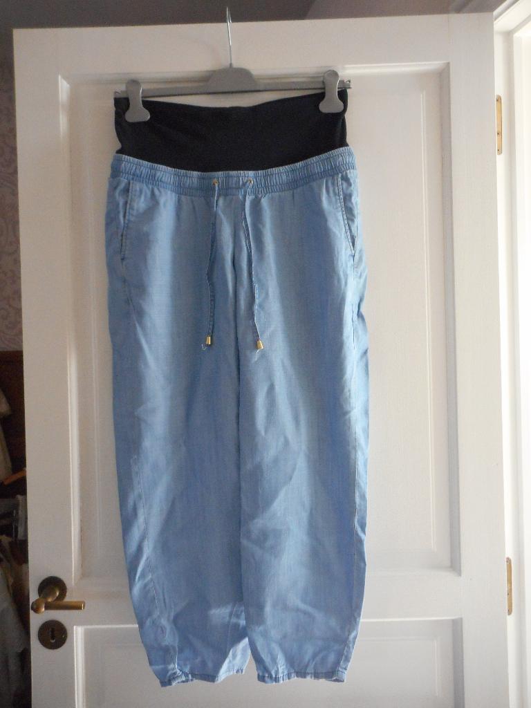 nieuwe lichte stof zwangerschapsbroek MT40, Kleding | Dames, Zwangerschapskleding, Maat 38/40 (M), H&M, Nieuw, Ophalen of Verzenden