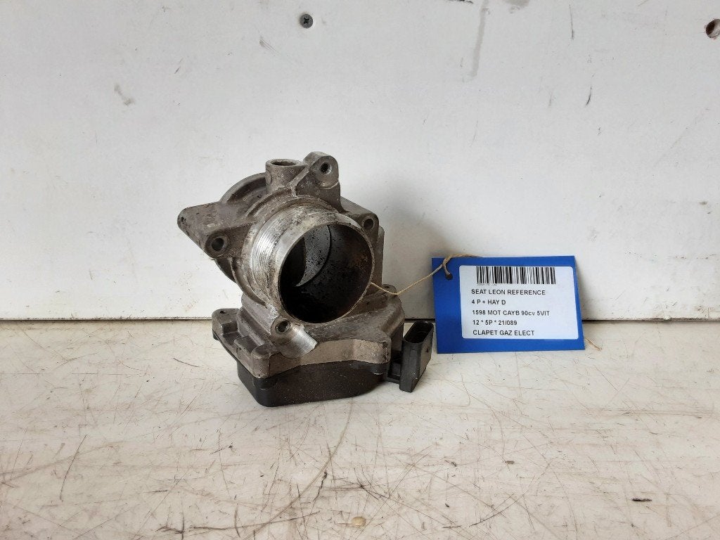 GASKLEPHUIS Seat Leon (1P1) (01-2005/08-2013) (03L1280630), Gebruikt, Seat
