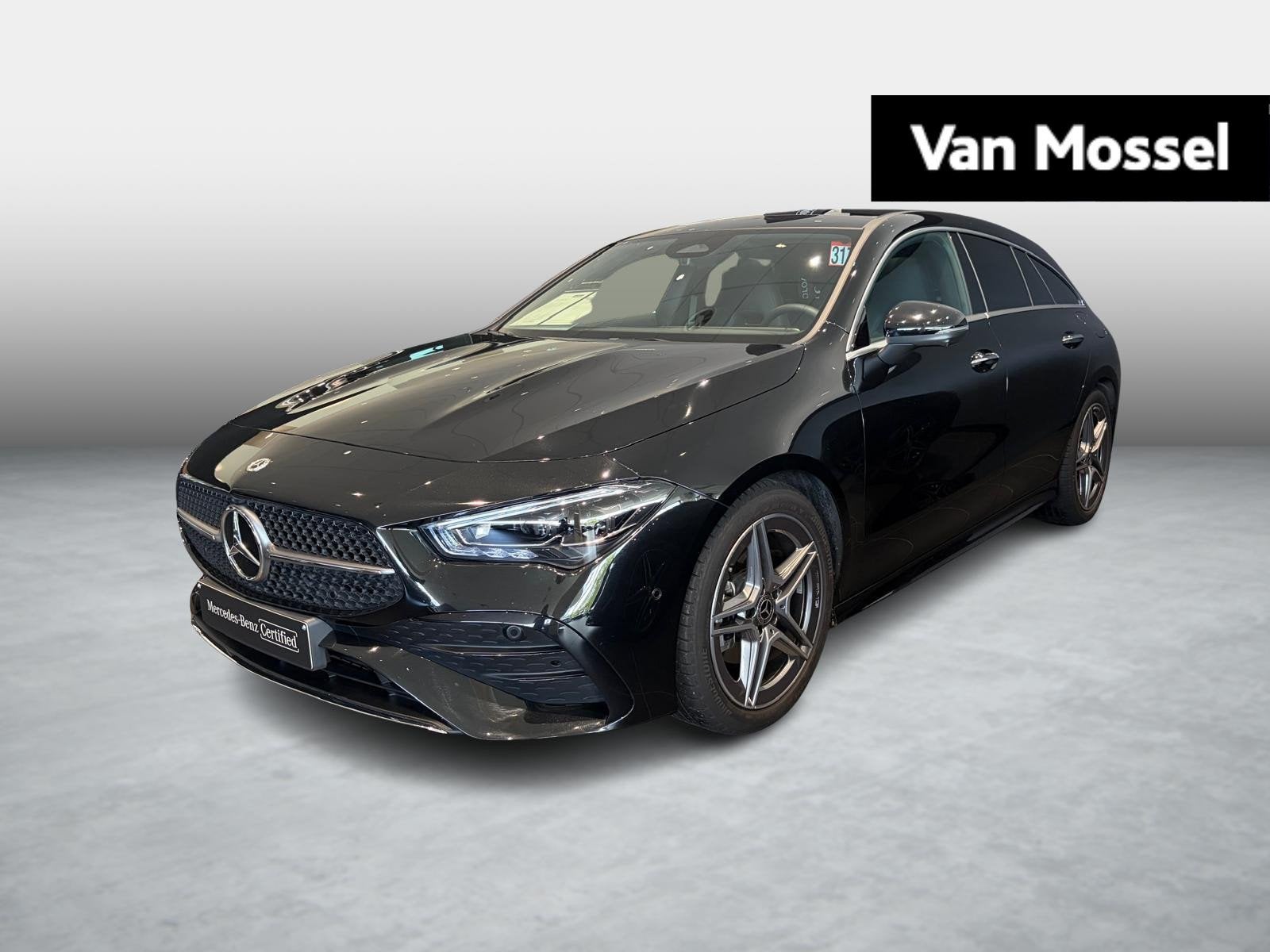 Mercedes-Benz CLA 180 Star Edition Shooting Brake + AMG + PA, Auto's, CLA, Stof, Gebruikt, Zwart