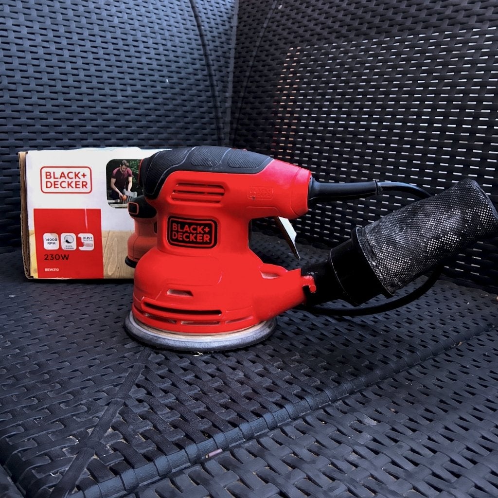 Ponceuse excentrique black decker, Enlèvement, Comme neuf, Moins de 600 watts, Ponceuse circulaire