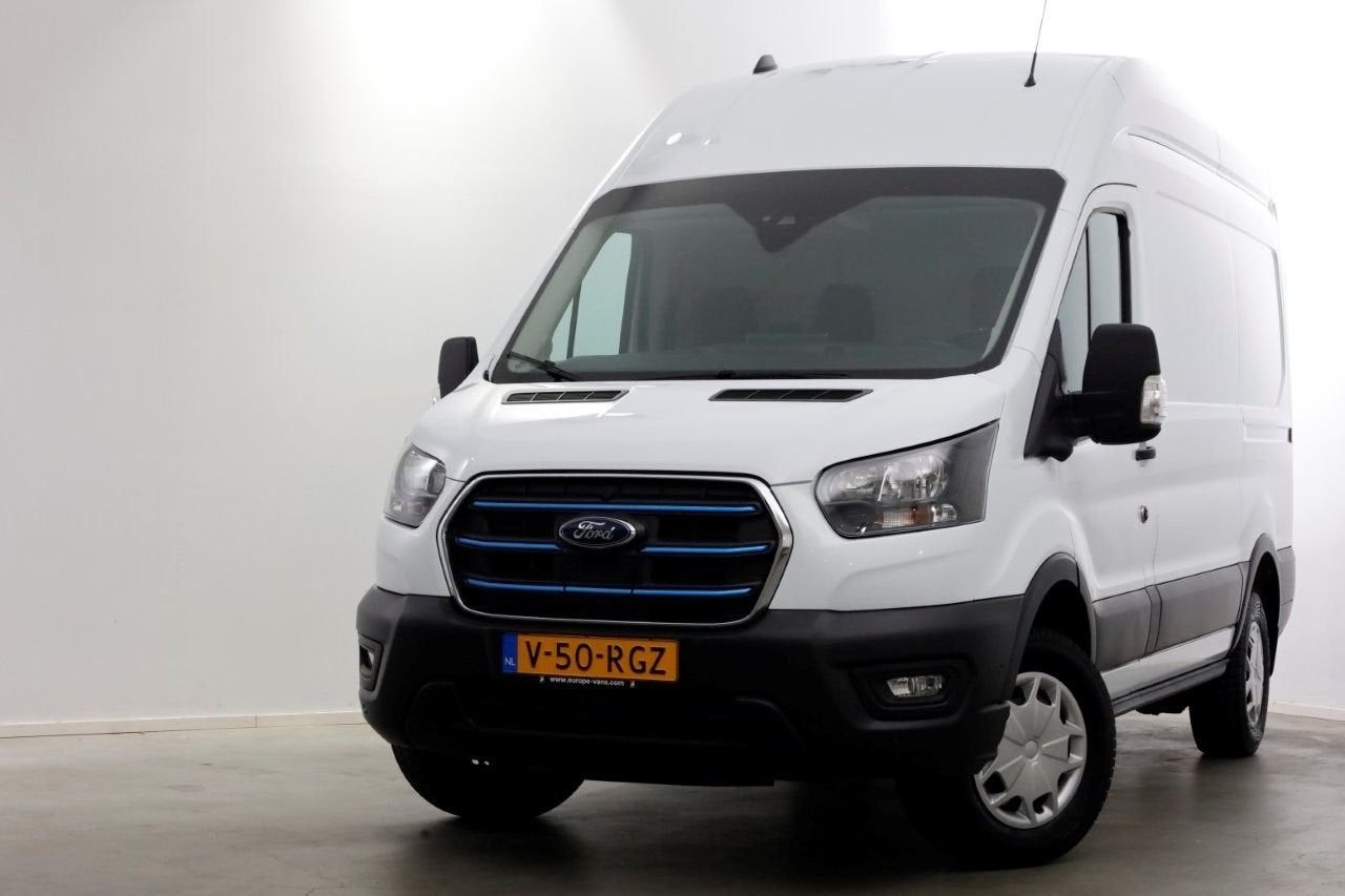 Ford E-Transit 350 L2H3 68 kWh Trend 100% Elektrisch Snellad, Auto's, Automaat, Wit, Ford, Onderhoudsboekje