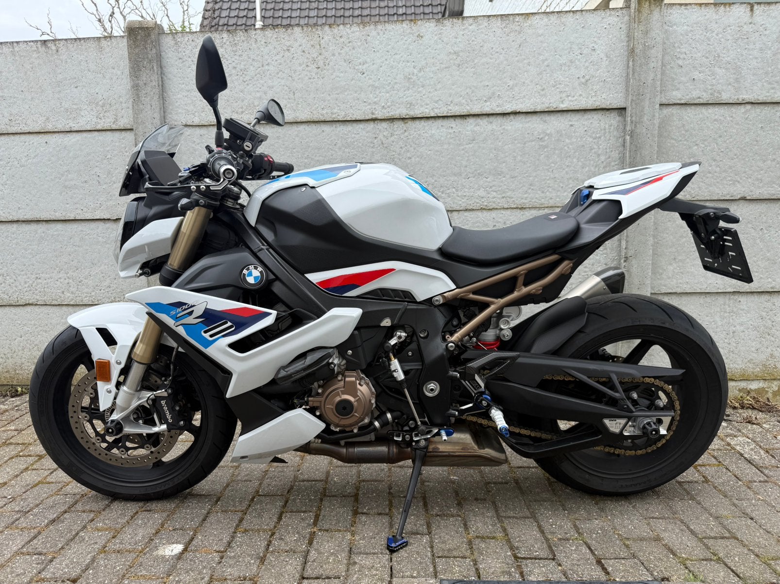 BMW S1000r | Nieuwstaat | Fabrieksgarantie TEM 2028, Handvatverwarming, Sport, Particulier