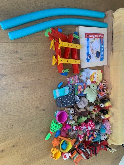 Grand lot de jouets pour enfants, Enlèvement, Comme neuf, Langue et Lecture