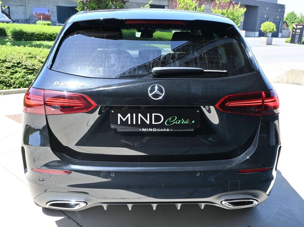 Mercedes-Benz B-Klasse 250 B 250 e PHEV AMG Line - 218Ch HYB, 1332 cm³, Achat, Entreprise, Alcantara