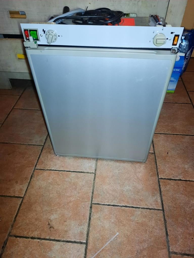 Dometic RM-4211 camper caravan koelkast frigo op gas 220v, Ophalen of Verzenden