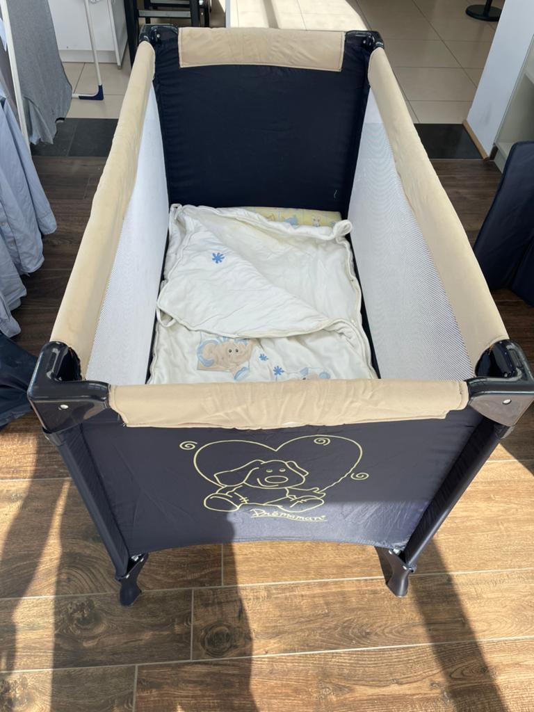 Lit de voyage pliable bébé + matelas + sac de couchage bébé, Enfants & Bébés, Enlèvement, Utilisé, Lit de voyage