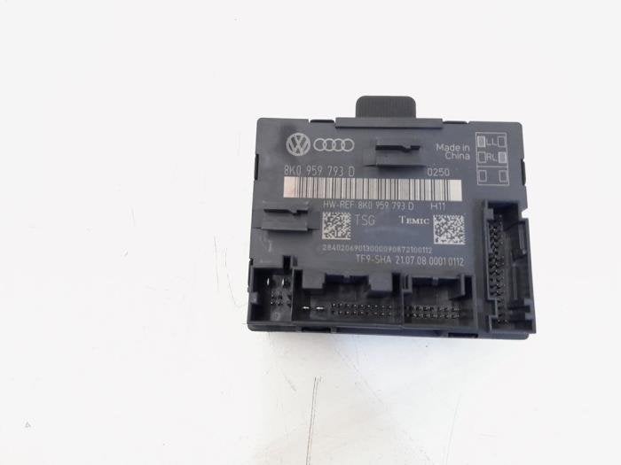Centrale Deurvergrendelings Module van een Audi Q5, Gebruikt, -, -, -