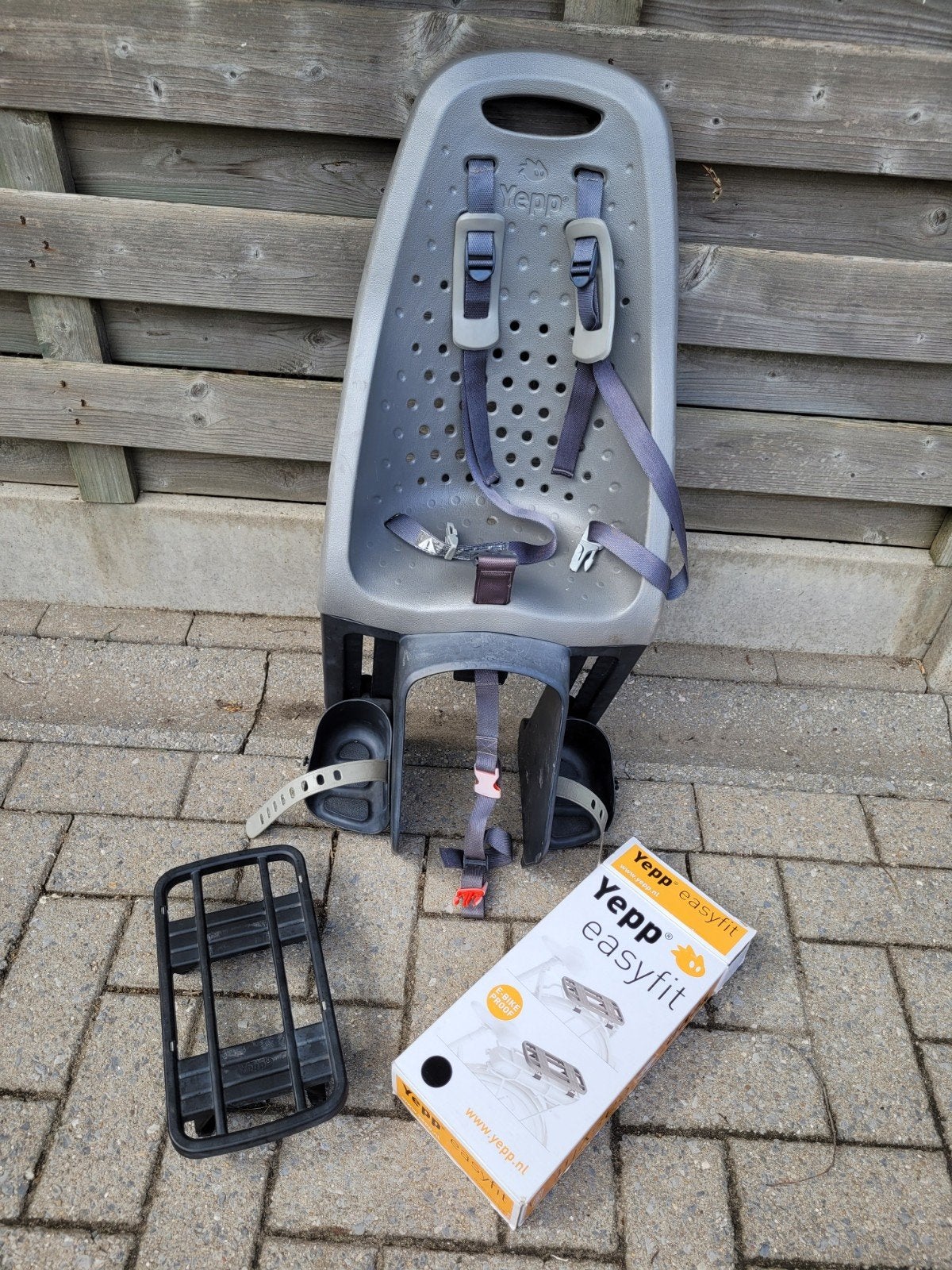 Yepp fiets stoel, Ophalen