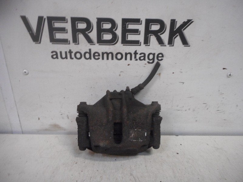 REMKLAUW LINKS VOOR Peugeot 206 (2A / C/H/J/S), Robert Bosch AG, Gebruikt, Robert-Bosch-Allee 1
74232  Abstatt, DE, Engineering@bosch.com