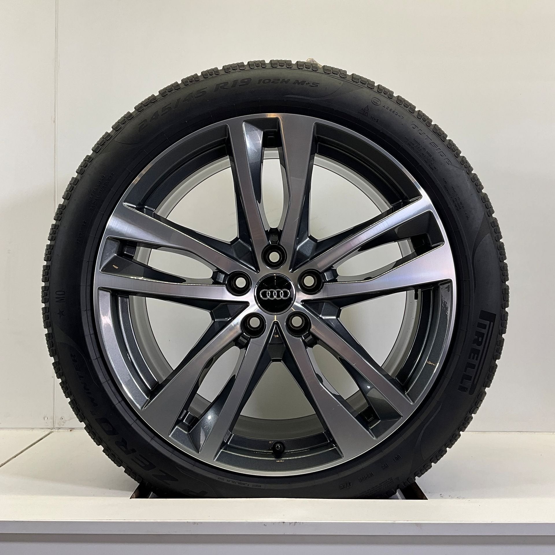 AUDI A6 A7 SET VELGEN + WINTERBANDEN 19 INCH, Auto-onderdelen, Banden en Velgen, 19 inch, -, -, Banden en Velgen