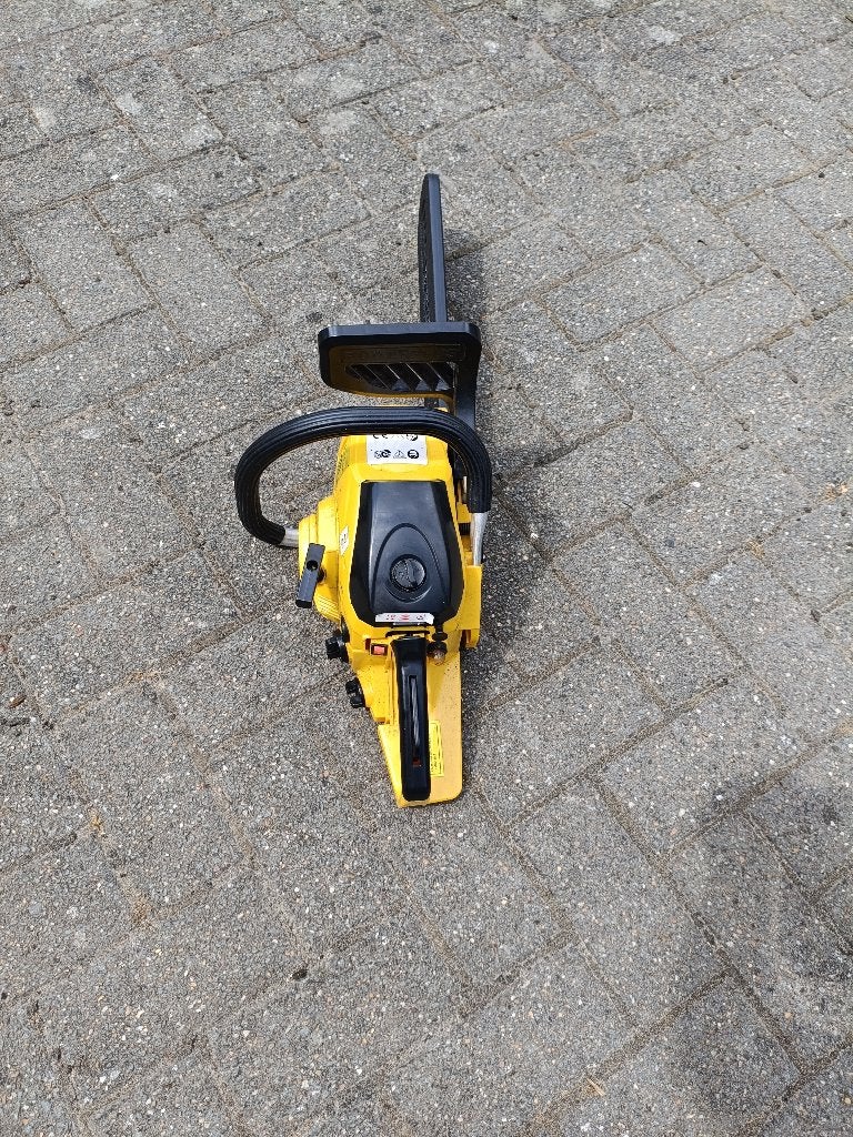 Kettingzaag, Ophalen, Gebruikt, Benzine