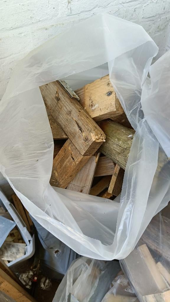 gesneden hout, paletten en mengeling 6 zakken, Diversen, Ophalen