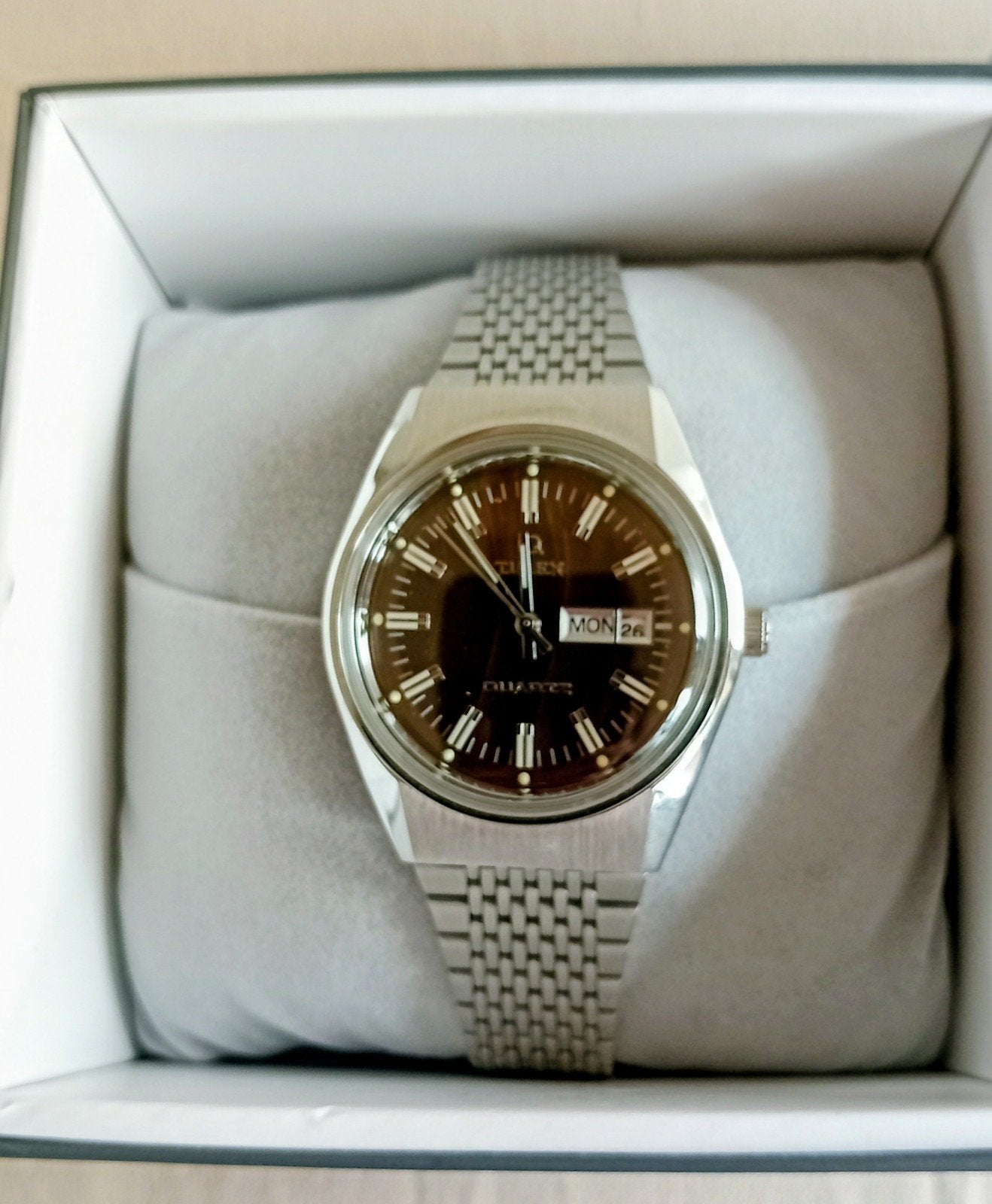 ​Montre Q Timex Falcon Eye 38mm (TW2W62400) – Excellent état, Enlèvement, Acier, Acier