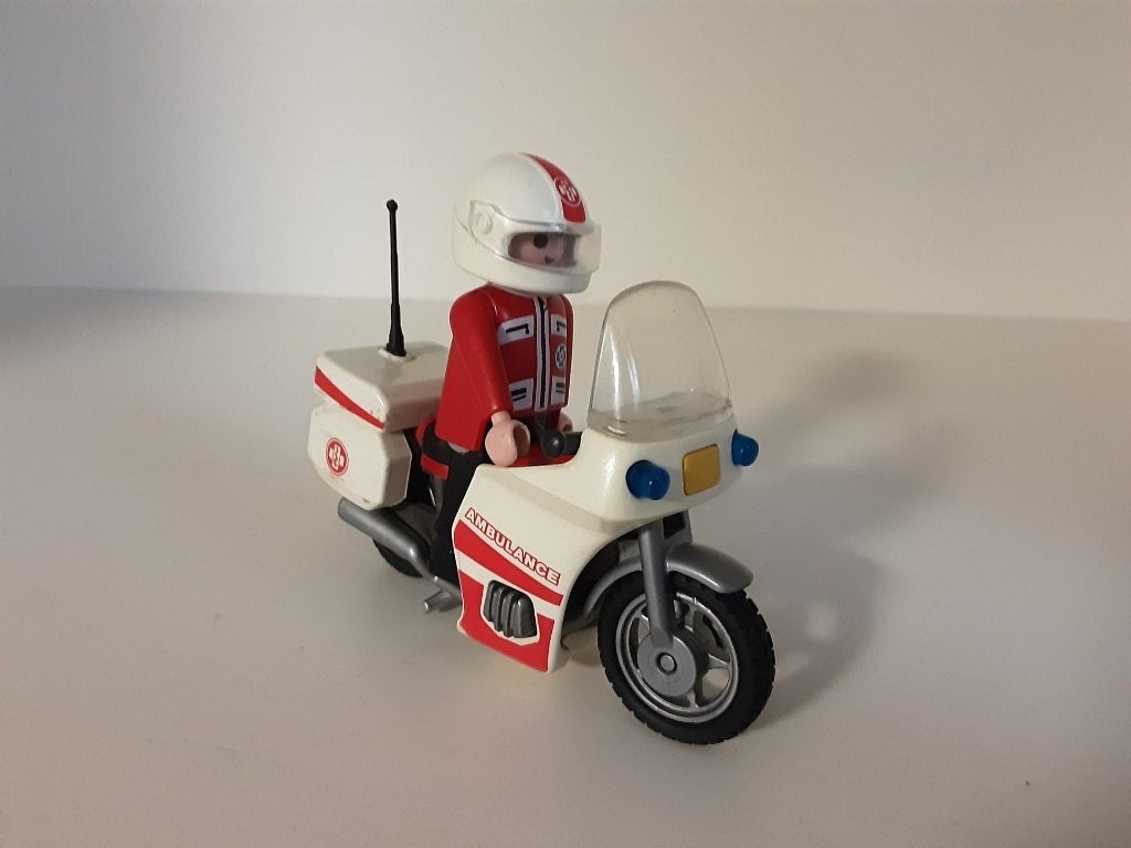 Motocyclette d'ambulance Playmobil, Enfants & Bébés, Jouets | Playmobil, Comme neuf, Kit complet, Enlèvement ou Envoi