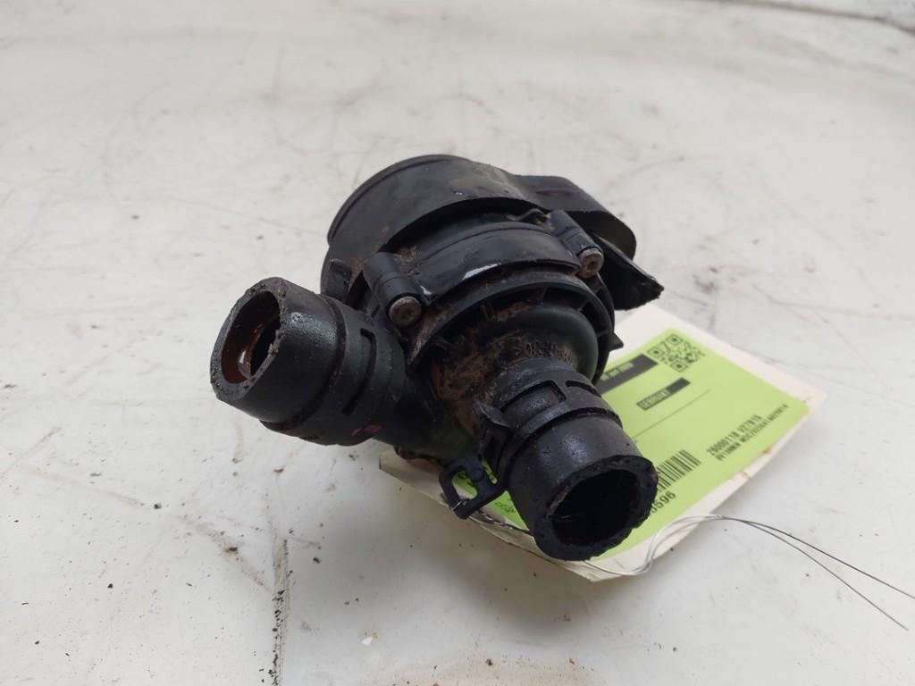 EXTRA WATERPOMP Mercedes-Benz GLE Coupe (C292), Robert Bosch AG, Gebruikt, Mercedes-Benz, Robert-Bosch-Allee 1
74232  Abstatt, DE