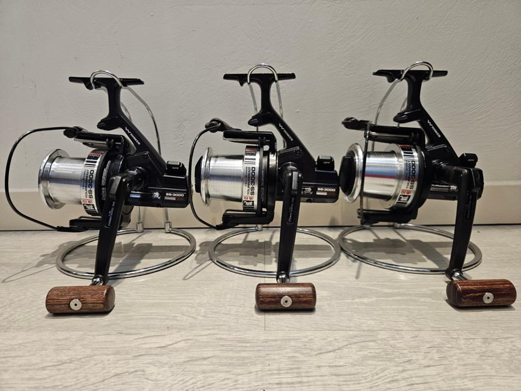 3 Daiwa Whisker Tournament SS3000, Ophalen of Verzenden