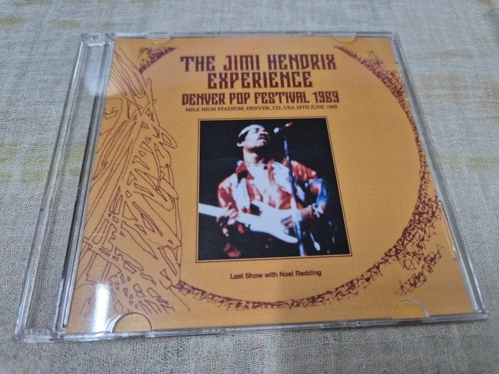 CD- Jimi HENDRIX - Live Denver 1969, CD & DVD, Import, Enlèvement ou Envoi, Album live, Rock classique