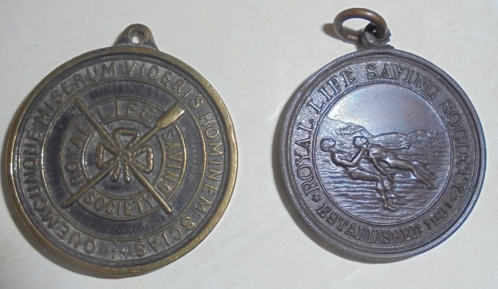 Engelse reddingsmedailles(Royal Lifesavings Society)1928+55, Ophalen of Verzenden, Lintje, Medaille of Wings
