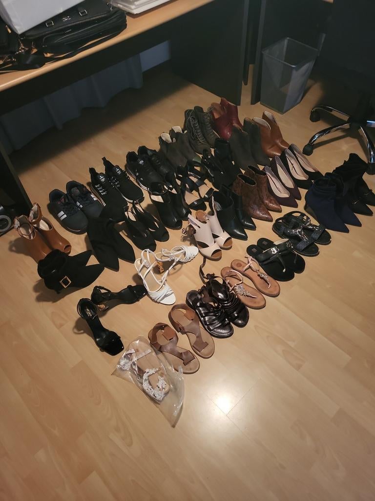 URGENT Lot 30 chaussures femme 40/41 + homme 44/45, Enlèvement