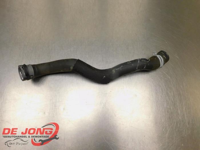 Tuyau radiateur d'un Mercedes CLA, 3 mois de garantie, Utilisé, -, -