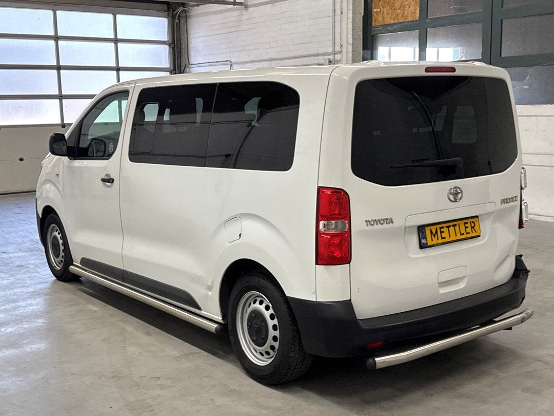 Toyota PROACE Shuttle 1.5 D-4D Cool Comfort Medium | 9 Perso, Auto's, Voorwielaandrijving, 4 deurs, Euro 6, 4 cilinders