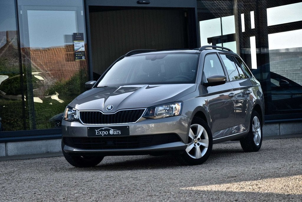 Skoda Fabia Fabia SW 1.0 TSI Ultimate Clever DSG*PANO DAK*GP, Autos, Skoda, Entreprise, Achat, Fabia, ABS, Airbags, Air conditionné