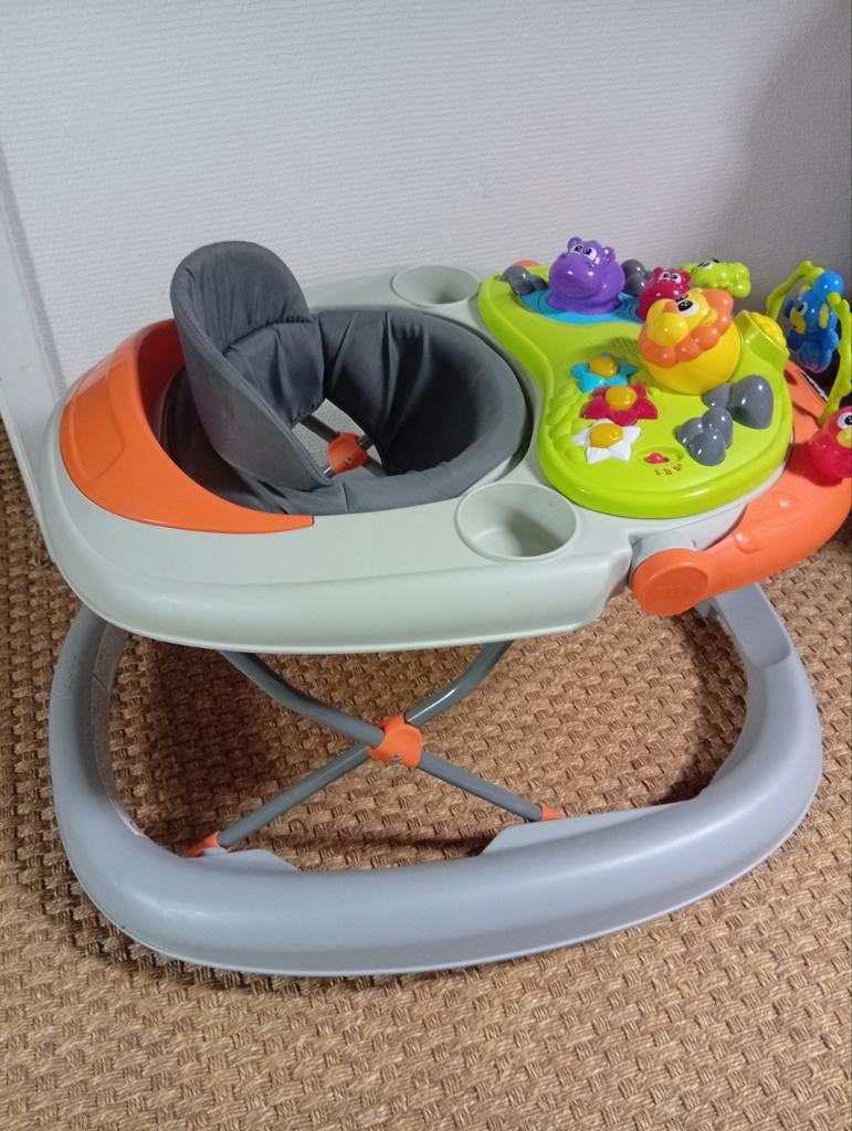 Trotteur Chicco très bon état, Enfants & Bébés, Enlèvement, Chicco, Réglable