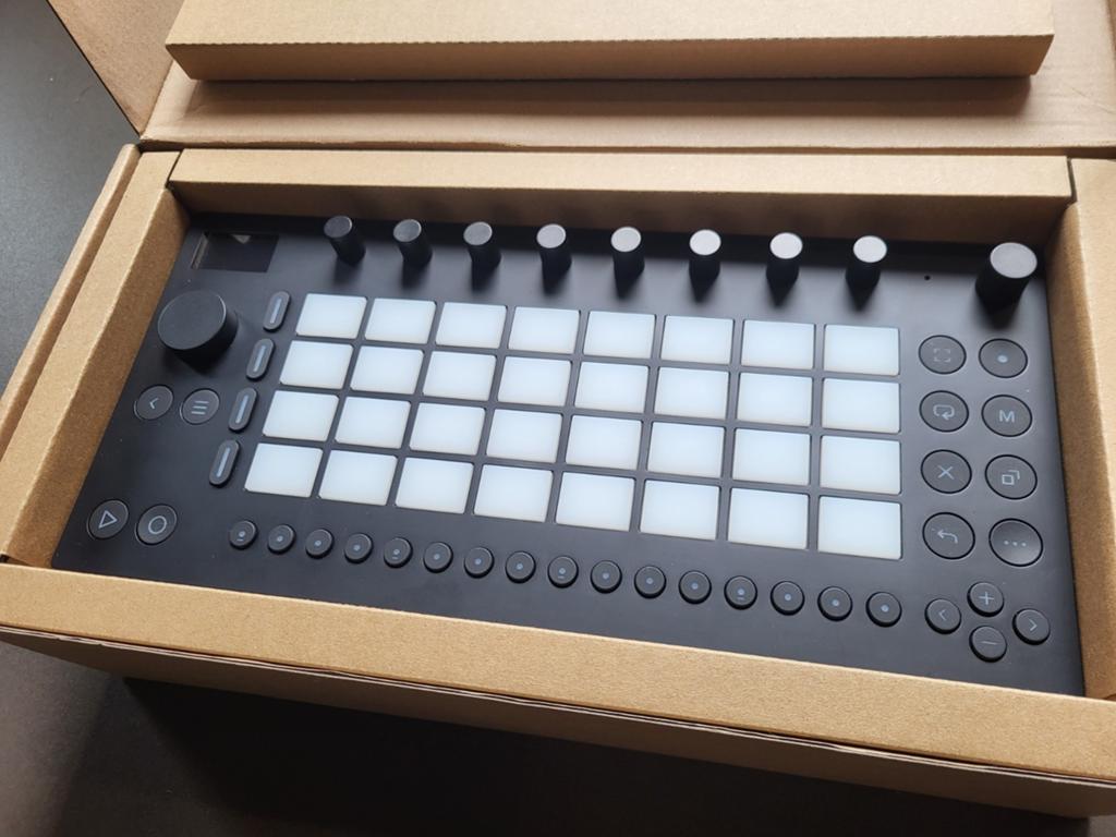 Ableton Move, Muziek en Instrumenten, Midi-apparatuur, Ophalen