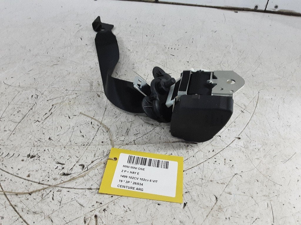 CEINTURE DE SECURITE ARRIERE GAUCHE Mini (F56) (34145136), Autos : Pièces & Accessoires, Petuelring 130
80809  München, DE, Mini