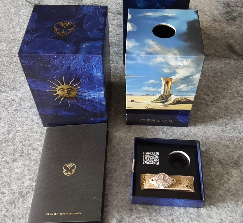 Tomorrowland W1