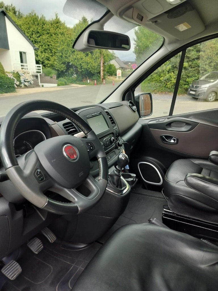 Fiat Talento 1.6 MultiJet - 5 sièges - Cabine double, Autos, Fiat, Cuir, Argent ou Gris, Achat, Euro 6