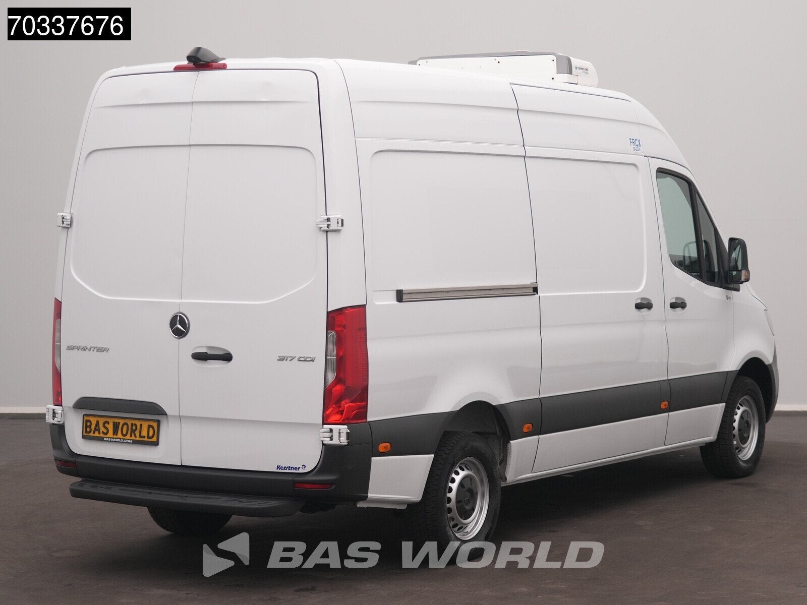 Mercedes Sprinter 317 CDI Koelwagen Vriezer 170PK L2H2 Airco, Auto's, Automaat, Stof, Gebruikt, Euro 6