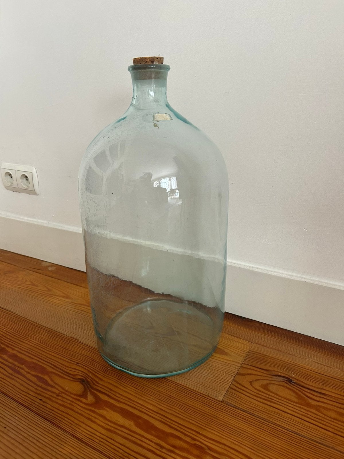 Grande bouteille en verre antique, Avec bouchon en liège, Verre, Enlèvement, Utilisé