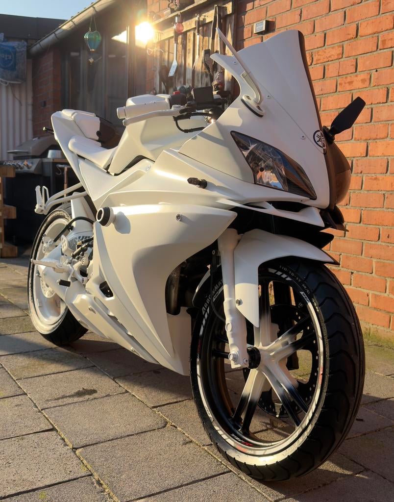 Yamaha yzf 125 R ️️️, Motoren, Motoren | Yamaha, Super Sport, Particulier