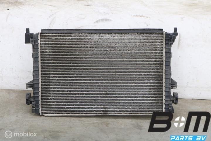 Radiateur VW Golf 7 FL 5Q0121251HS, Utilisé
